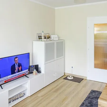 Lovely Apartment In Buesum With Kitchen Exterior foto